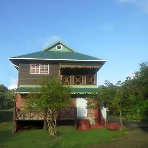 Seawind Authentic St.lucian Near Plantation Apartment Gros Islet